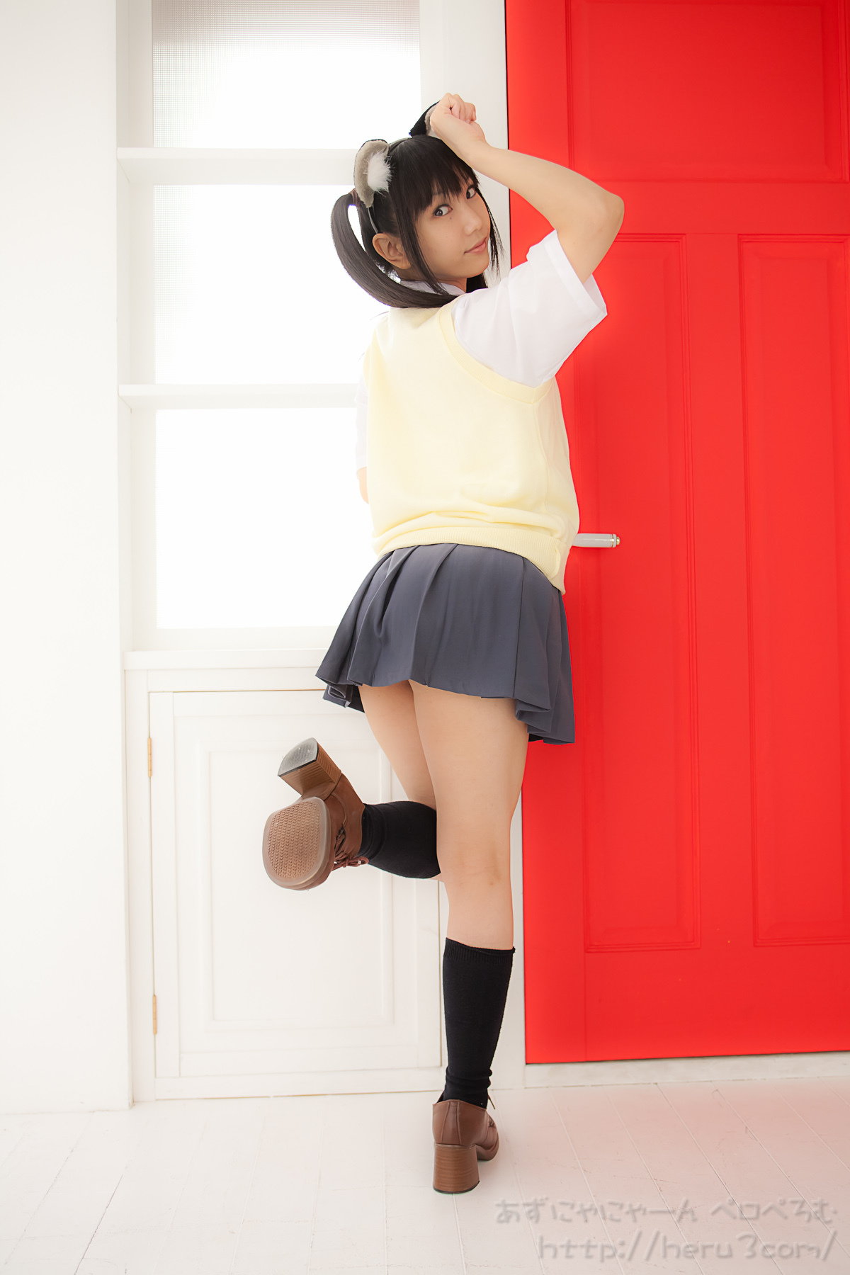 CosPlay制服诱惑套图 (C80) (コスプレ) Heru3 (2)